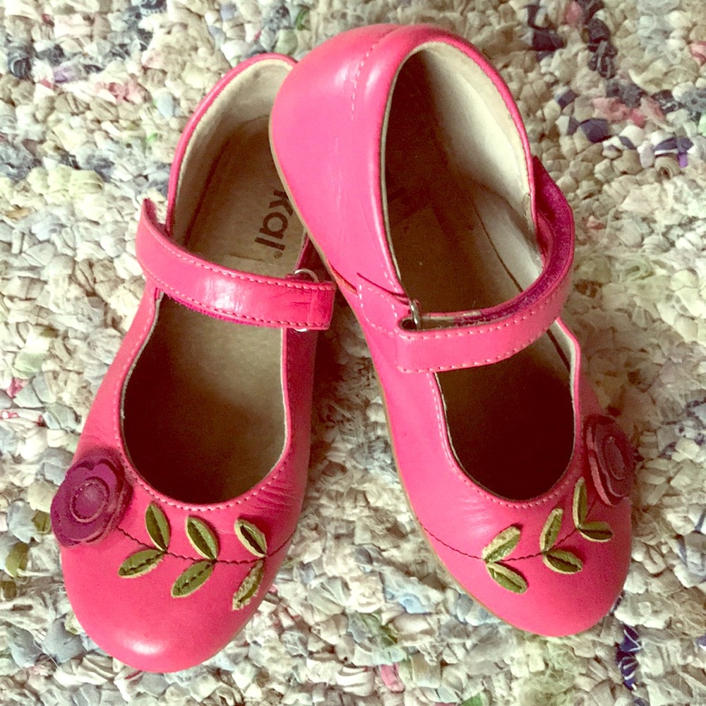 See Kai Run Carly size 13